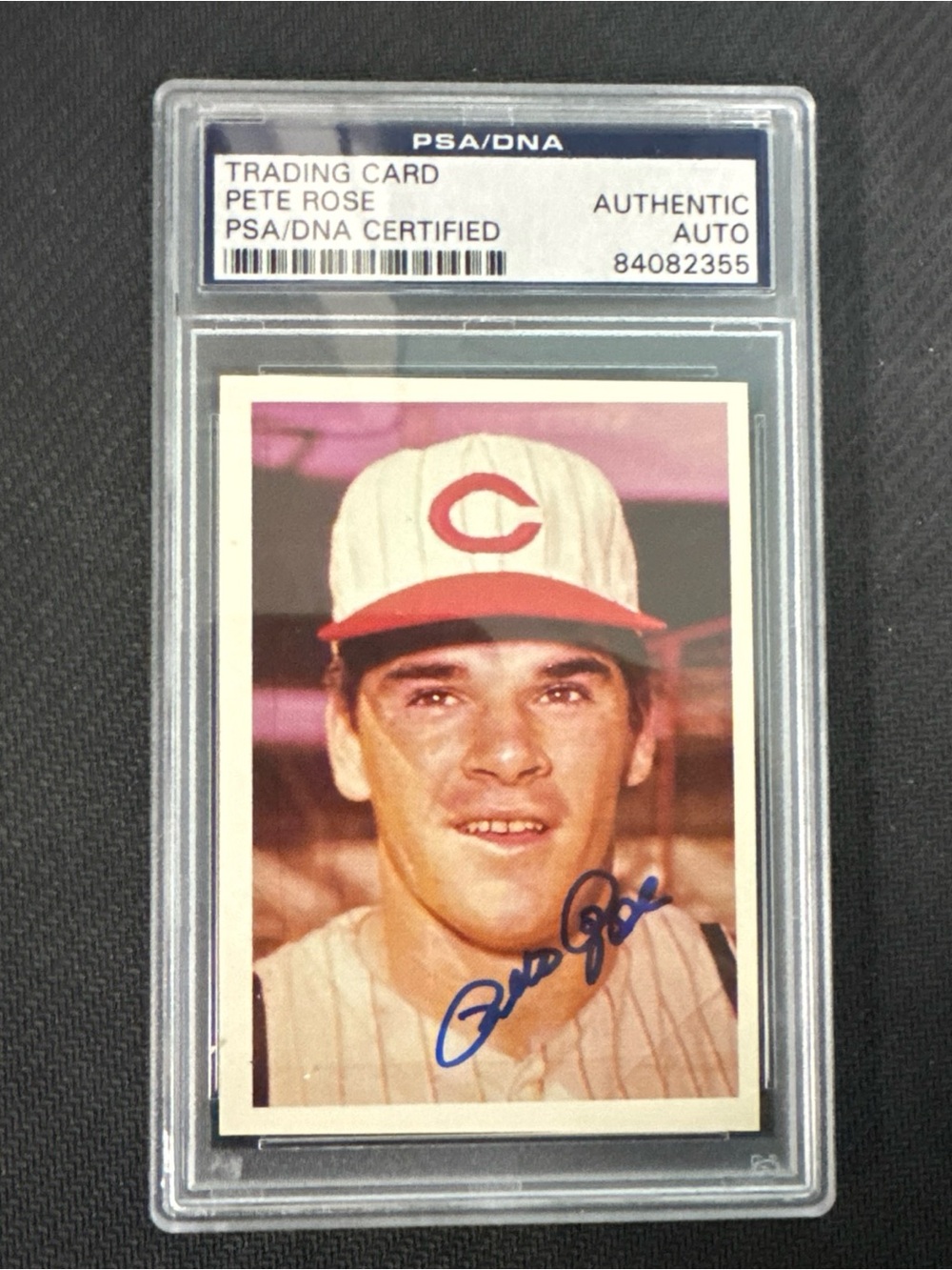 Topps Pete Rose Autograph Card - White, Red & Blue